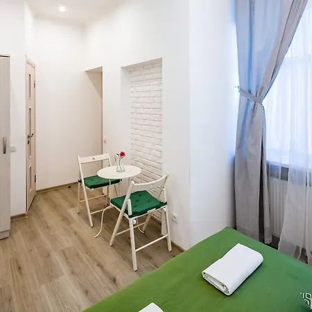 Dominic Apartment *